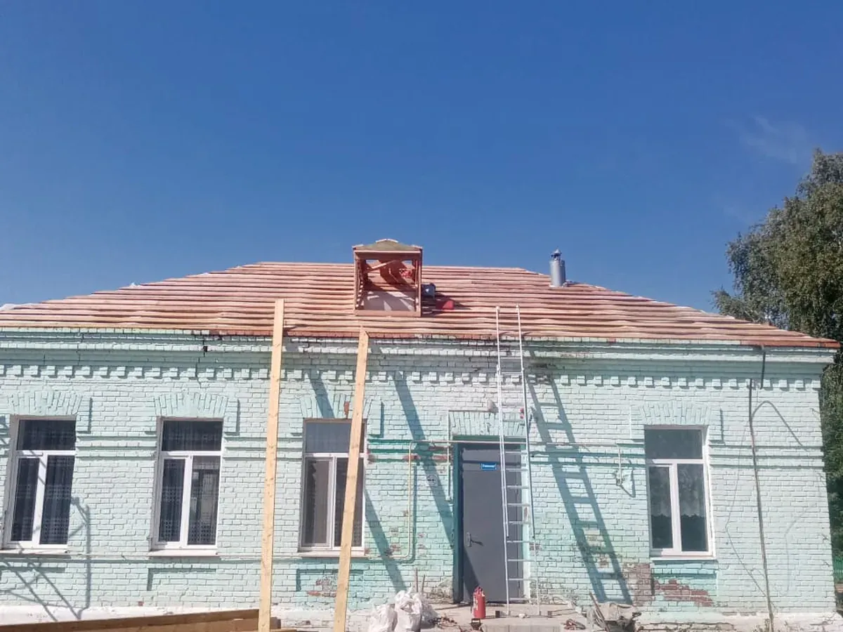 Реконструкция кровли здания в Охлебинино